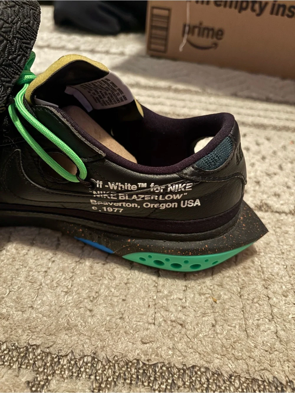 NIKE x Off White Blazer Low x Off-White Black and Electro Green Mens 11.5
